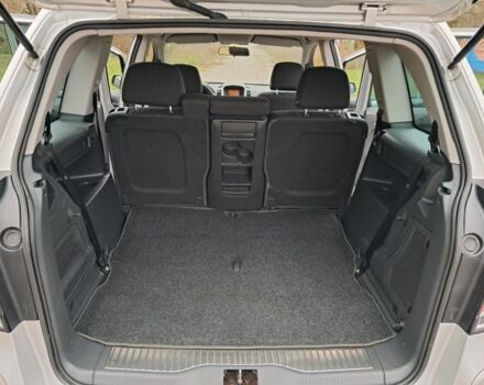 Серый Опель Зафира, объемом двигателя 1.6 л и пробегом 218 тыс. км за 5899 $, фото 11 на Automoto.ua