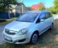 Серый Опель Зафира, объемом двигателя 1.7 л и пробегом 318 тыс. км за 6300 $, фото 3 на Automoto.ua