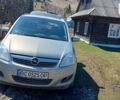 Серый Опель Зафира, объемом двигателя 1.6 л и пробегом 301 тыс. км за 5800 $, фото 1 на Automoto.ua