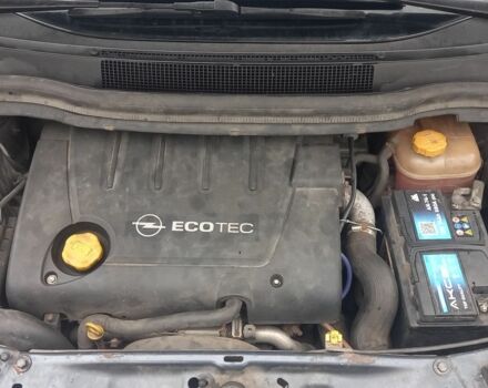 Серый Опель Зафира, объемом двигателя 2 л и пробегом 330 тыс. км за 3300 $, фото 7 на Automoto.ua