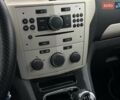 Серый Опель Зафира, объемом двигателя 1.9 л и пробегом 345 тыс. км за 6590 $, фото 22 на Automoto.ua