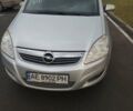 Серый Опель Зафира, объемом двигателя 1.6 л и пробегом 182 тыс. км за 5650 $, фото 1 на Automoto.ua