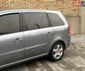 Серый Опель Зафира, объемом двигателя 1.69 л и пробегом 280 тыс. км за 4200 $, фото 9 на Automoto.ua