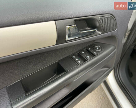 Опель Зафира 2008 в Житомире на Automoto.ua Серый Опель Зафира, объемом двигателя 1.8 л и пробегом 228 тыс. км за 5650 $, фото 45 на Automoto.ua