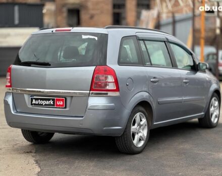 Серый Опель Зафира, объемом двигателя 1.9 л и пробегом 345 тыс. км за 6590 $, фото 8 на Automoto.ua