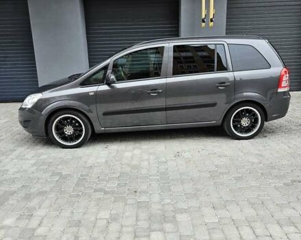 Серый Опель Зафира, объемом двигателя 1.8 л и пробегом 203 тыс. км за 6400 $, фото 7 на Automoto.ua