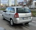 Серый Опель Зафира, объемом двигателя 1.9 л и пробегом 282 тыс. км за 2750 $, фото 1 на Automoto.ua