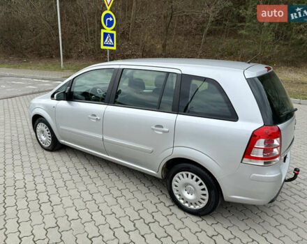 Сірий Опель Зафіра, об'ємом двигуна 1.8 л та пробігом 203 тис. км за 6300 $, фото 10 на Automoto.ua