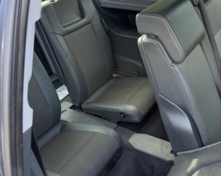 Серый Опель Зафира, объемом двигателя 1.9 л и пробегом 298 тыс. км за 3290 $, фото 11 на Automoto.ua