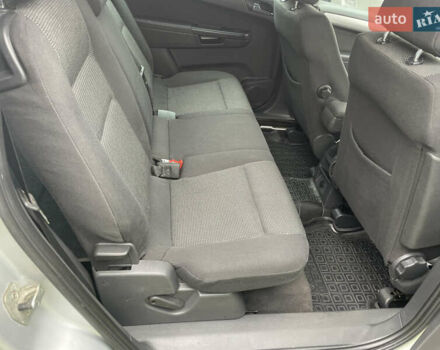 Серый Опель Зафира, объемом двигателя 1.9 л и пробегом 270 тыс. км за 5800 $, фото 10 на Automoto.ua