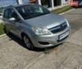 Серый Опель Зафира, объемом двигателя 1.6 л и пробегом 225 тыс. км за 6600 $, фото 1 на Automoto.ua