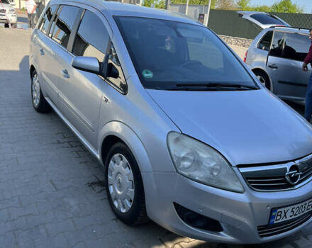 Сірий Опель Зафіра, об'ємом двигуна 1.9 л та пробігом 300 тис. км за 5900 $, фото 1 на Automoto.ua
