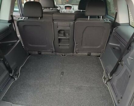 Серый Опель Зафира, объемом двигателя 1.8 л и пробегом 268 тыс. км за 5550 $, фото 3 на Automoto.ua