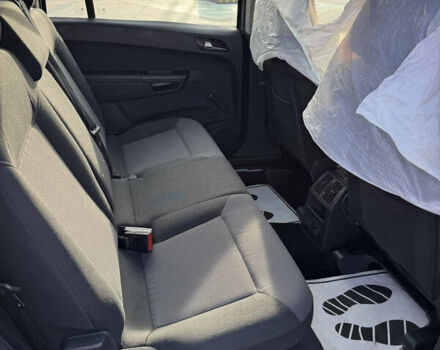 Серый Опель Зафира, объемом двигателя 1.6 л и пробегом 250 тыс. км за 6350 $, фото 4 на Automoto.ua