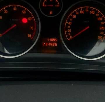 Серый Опель Зафира, объемом двигателя 1.6 л и пробегом 234 тыс. км за 5700 $, фото 8 на Automoto.ua