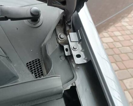 Серый Опель Зафира, объемом двигателя 1.8 л и пробегом 268 тыс. км за 5550 $, фото 18 на Automoto.ua