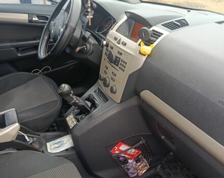 Серый Опель Зафира, объемом двигателя 1.9 л и пробегом 25 тыс. км за 5700 $, фото 9 на Automoto.ua