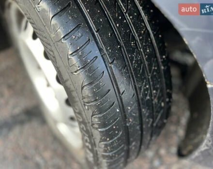 Серый Опель Зафира, объемом двигателя 1.9 л и пробегом 300 тыс. км за 6199 $, фото 5 на Automoto.ua