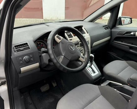 Серый Опель Зафира, объемом двигателя 1.91 л и пробегом 293 тыс. км за 6499 $, фото 8 на Automoto.ua