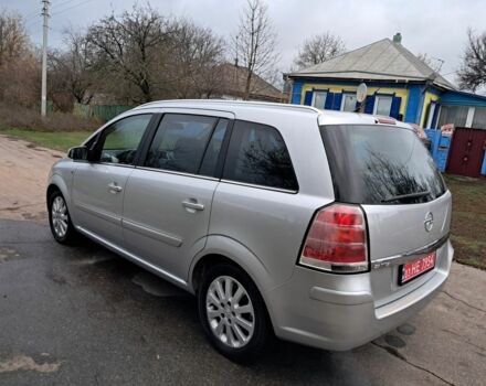 Серый Опель Зафира, объемом двигателя 1.6 л и пробегом 218 тыс. км за 5899 $, фото 6 на Automoto.ua