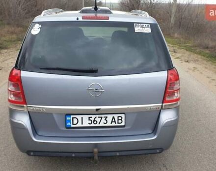 Серый Опель Зафира, объемом двигателя 1.69 л и пробегом 294 тыс. км за 6300 $, фото 7 на Automoto.ua