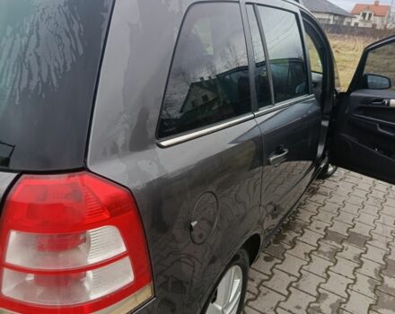 Серый Опель Зафира, объемом двигателя 1.9 л и пробегом 25 тыс. км за 5700 $, фото 8 на Automoto.ua