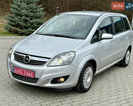 Сірий Опель Зафіра, об'ємом двигуна 1.8 л та пробігом 203 тис. км за 6300 $, фото 7 на Automoto.ua