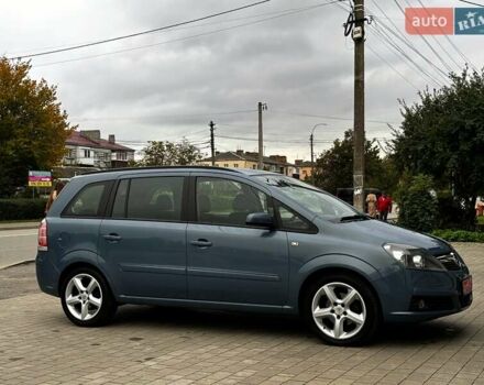 Серый Опель Зафира, объемом двигателя 1.6 л и пробегом 149 тыс. км за 5750 $, фото 34 на Automoto.ua