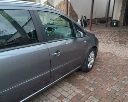 Серый Опель Зафира, объемом двигателя 1.8 л и пробегом 268 тыс. км за 5550 $, фото 6 на Automoto.ua