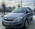 Серый Опель Зафира, объемом двигателя 1.6 л и пробегом 23000 тыс. км за 6000 $, фото 1 на Automoto.ua