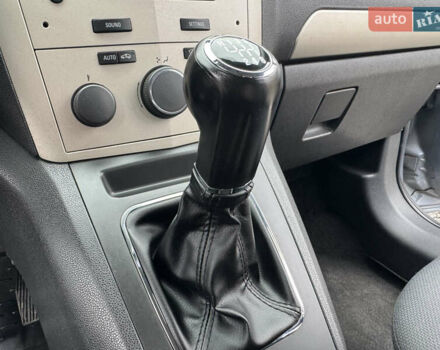 Серый Опель Зафира, объемом двигателя 1.91 л и пробегом 176 тыс. км за 6500 $, фото 52 на Automoto.ua