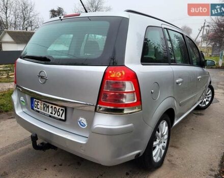 Серый Опель Зафира, объемом двигателя 1.8 л и пробегом 185 тыс. км за 6450 $, фото 17 на Automoto.ua