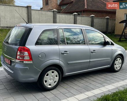 Серый Опель Зафира, объемом двигателя 1.6 л и пробегом 162 тыс. км за 5700 $, фото 30 на Automoto.ua