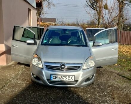 Серый Опель Зафира, объемом двигателя 1.9 л и пробегом 336 тыс. км за 6300 $, фото 1 на Automoto.ua