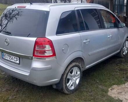 Серый Опель Зафира, объемом двигателя 1.6 л и пробегом 234 тыс. км за 5700 $, фото 3 на Automoto.ua