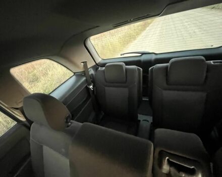 Серый Опель Зафира, объемом двигателя 1.9 л и пробегом 281 тыс. км за 2800 $, фото 9 на Automoto.ua