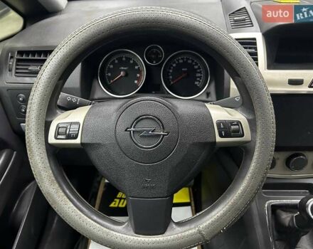 Серый Опель Зафира, объемом двигателя 1.8 л и пробегом 263 тыс. км за 6500 $, фото 16 на Automoto.ua