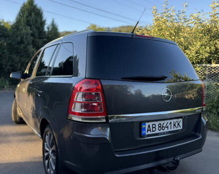 Сірий Опель Зафіра, об'ємом двигуна 1.7 л та пробігом 224 тис. км за 7500 $, фото 2 на Automoto.ua