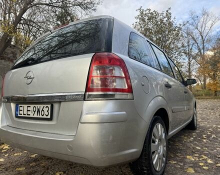 Опель Зафира 2008 в Харькове на Automoto.ua Серый Опель Зафира, объемом двигателя 1.9 л и пробегом 282 тыс. км за 2850 $, фото 5 на Automoto.ua