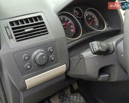 Опель Зафира 2008 в Дубно на Automoto.ua Серый Опель Зафира, объемом двигателя 1.6 л и пробегом 181 тыс. км за 5450 $, фото 13 на Automoto.ua