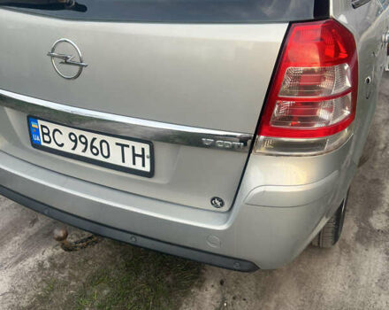 Серый Опель Зафира, объемом двигателя 1.69 л и пробегом 280 тыс. км за 5300 $, фото 3 на Automoto.ua