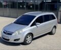 Сірий Опель Зафіра, об'ємом двигуна 1.9 л та пробігом 320 тис. км за 5821 $, фото 1 на Automoto.ua