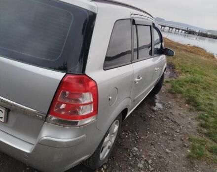 Сірий Опель Зафіра, об'ємом двигуна 1.6 л та пробігом 250 тис. км за 5500 $, фото 2 на Automoto.ua