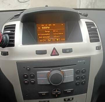 Серый Опель Зафира, объемом двигателя 1.91 л и пробегом 244 тыс. км за 7000 $, фото 1 на Automoto.ua