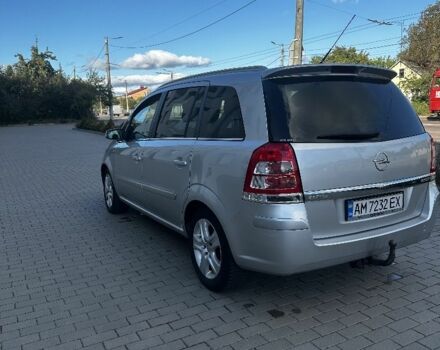 Опель Зафира 2008 в Житомире на Automoto.ua Серый Опель Зафира, объемом двигателя 1.9 л и пробегом 236 тыс. км за 5800 $, фото 2 на Automoto.ua