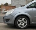 Серый Опель Зафира, объемом двигателя 1.9 л и пробегом 345 тыс. км за 6590 $, фото 3 на Automoto.ua