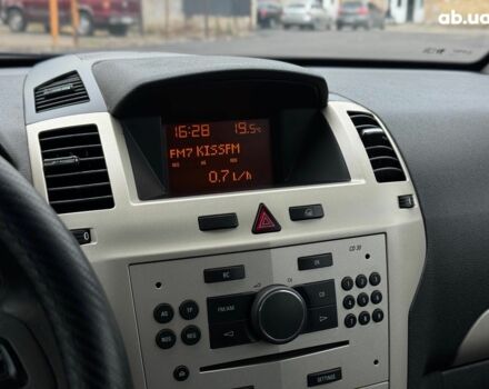 Серый Опель Зафира, объемом двигателя 1.9 л и пробегом 345 тыс. км за 6590 $, фото 23 на Automoto.ua