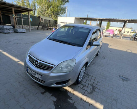 Сірий Опель Зафіра, об'ємом двигуна 1.9 л та пробігом 300 тис. км за 5900 $, фото 2 на Automoto.ua