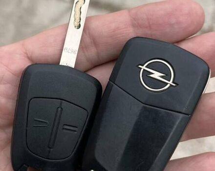 Серый Опель Зафира, объемом двигателя 1.6 л и пробегом 202 тыс. км за 6200 $, фото 19 на Automoto.ua