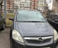 Серый Опель Зафира, объемом двигателя 1.6 л и пробегом 240 тыс. км за 5500 $, фото 1 на Automoto.ua
